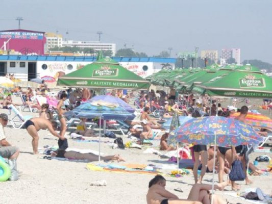 Turistul român venit pe litoral vrea şi calitate, şi preţ mic